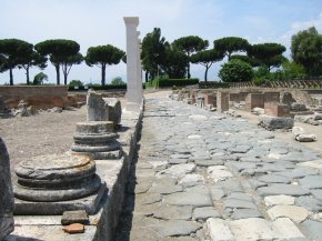 каменная брусчатка в Древнем Риме